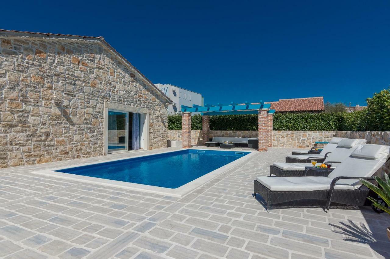 Villa Delozija Sukošan 外观 照片