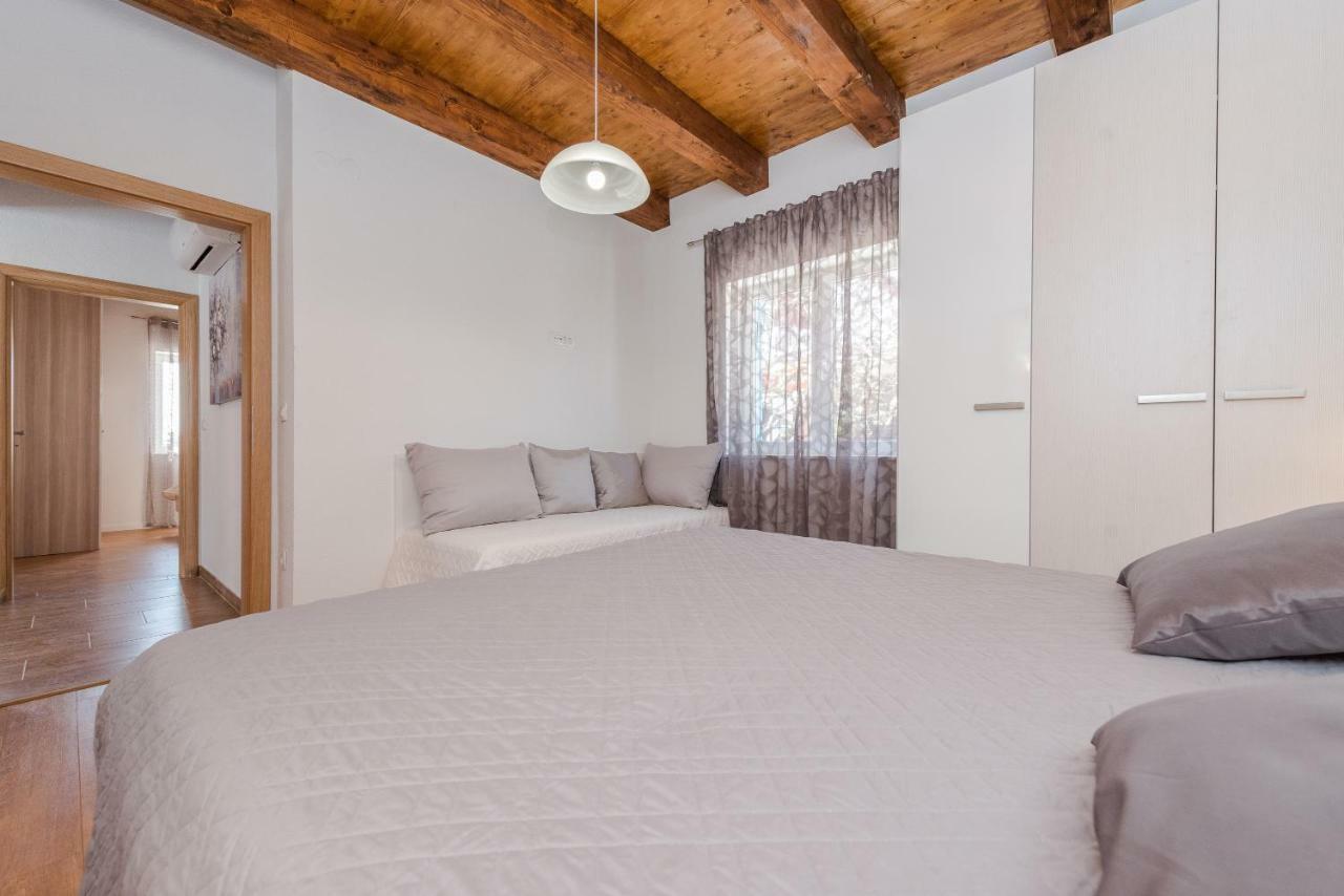 Villa Delozija Sukošan 外观 照片