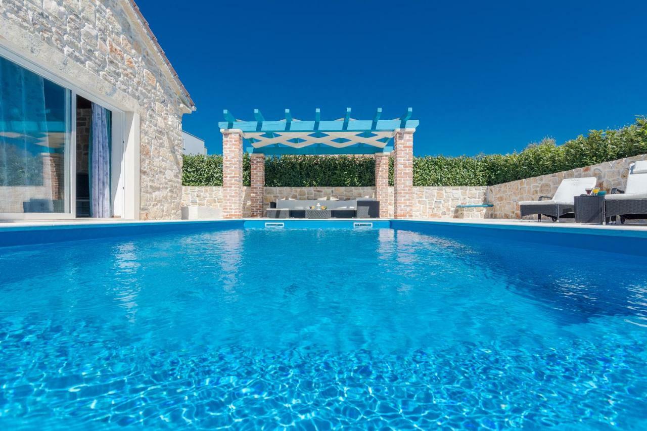 Villa Delozija Sukošan 外观 照片