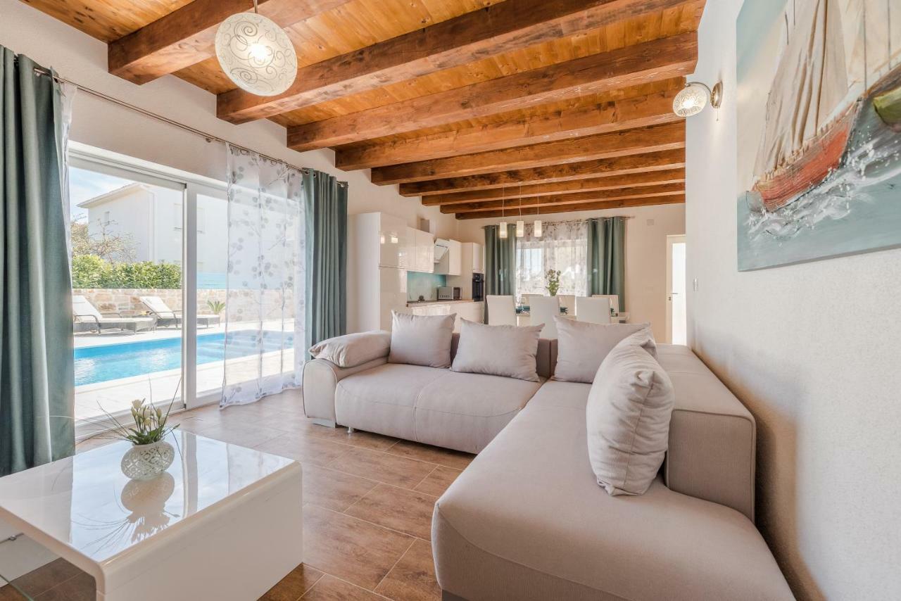 Villa Delozija Sukošan 外观 照片