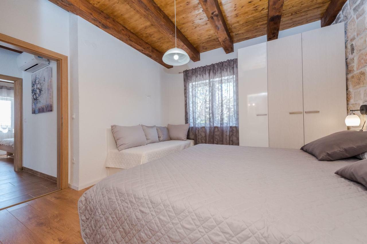 Villa Delozija Sukošan 外观 照片